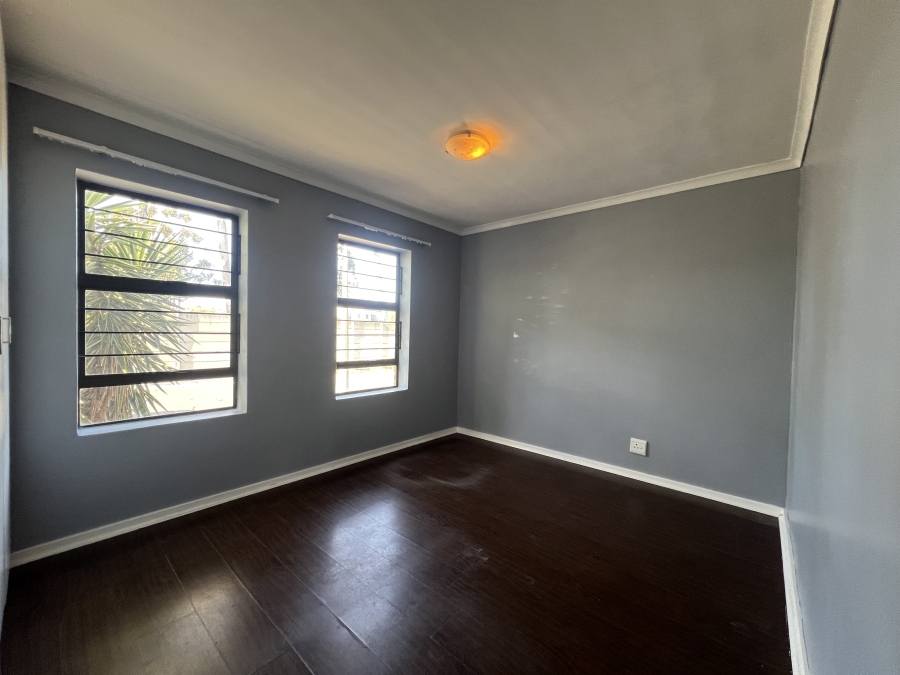 3 Bedroom Property for Sale in Sonstraal Heights Western Cape